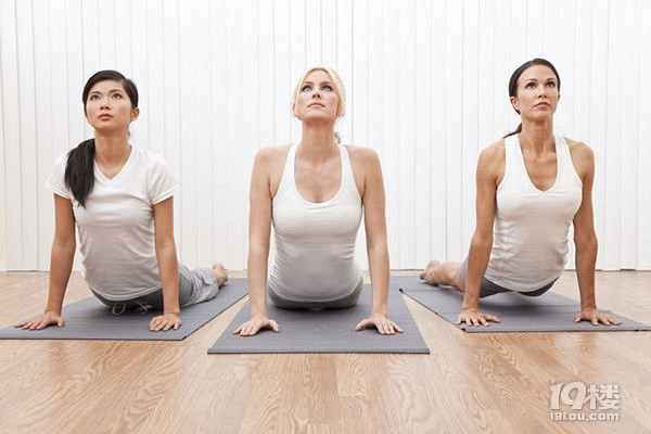 女人练习瑜伽的好处,练瑜伽有哪些注意点?