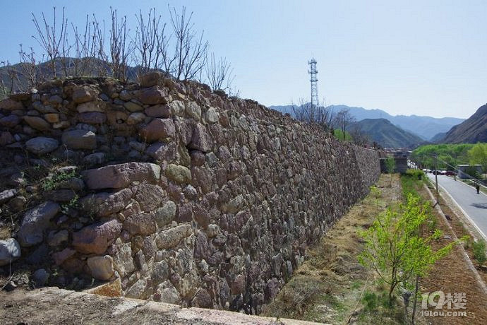 东敌台遗址旅游攻略