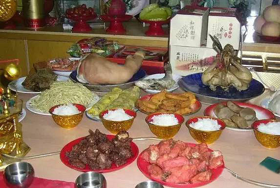 2017板材十大品牌精材艺匠:尾牙隆重如过年!W