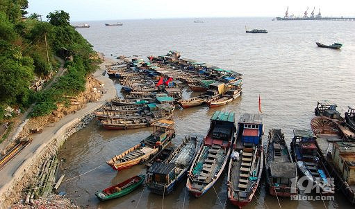 山湾渔村旅游攻略，浓郁的渔家风味