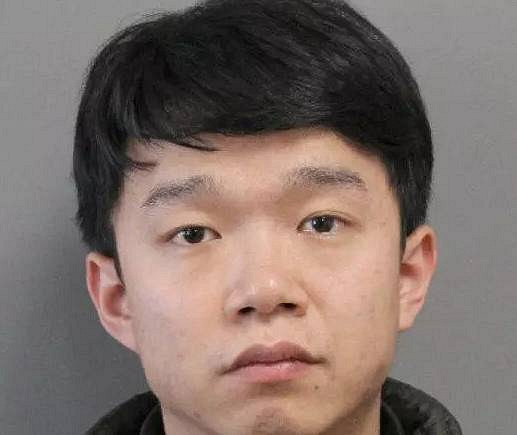 周立波在美国被捕,警察搜出枪支和可卡因!网友