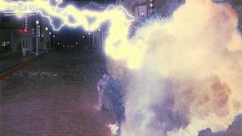 图解电影《回到未来3》 时空穿梭竟然把死人救