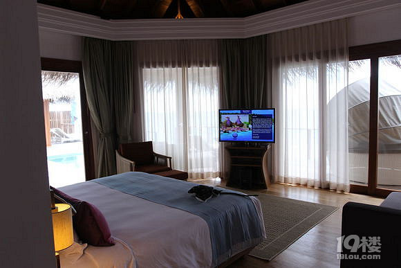 Dusit Thani都喜天阙岛