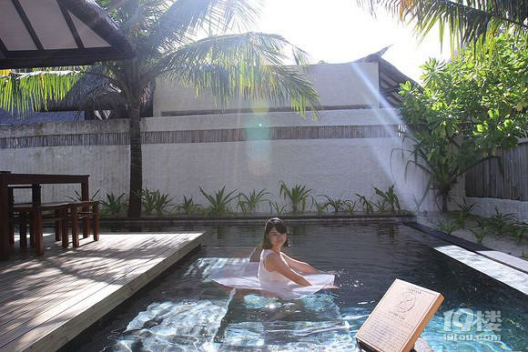 Dusit Thani都喜天阙岛