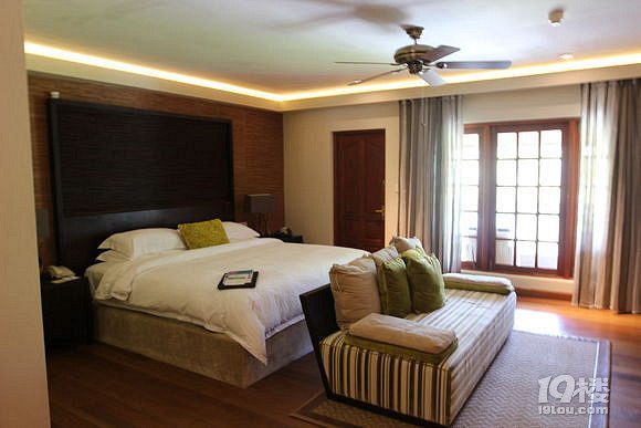 Dusit Thani都喜天阙岛