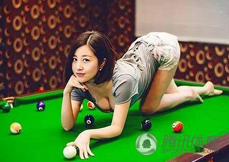 美女裁判成台球标配 性感火辣令选手分心(图)-八卦绯闻-八卦田-杭州19楼