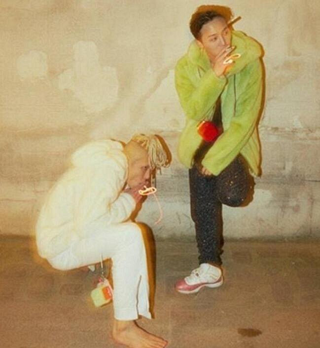 全家都时尚!权志龙巴黎开展合影姐姐-八卦绯闻