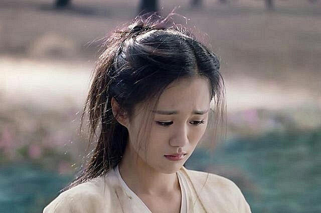 赵丽颖爱宠糖宝穿越三生三世变小巴蛇和白浅抢