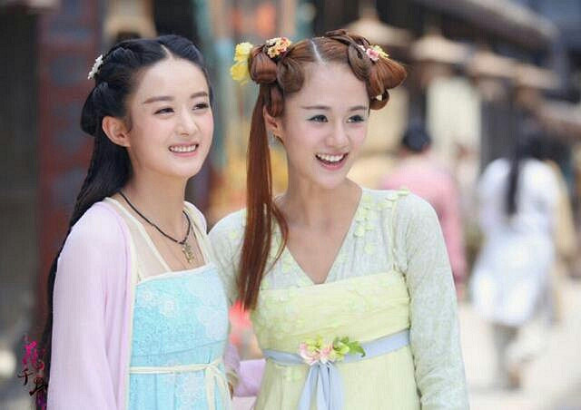 赵丽颖爱宠糖宝穿越三生三世变小巴蛇和白浅抢