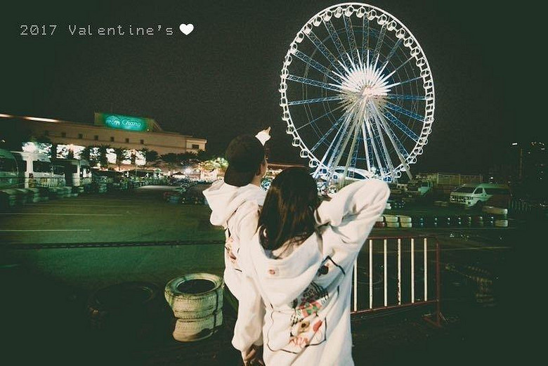 郑恺和女友拍情人节大片 摩天轮下约会好浪漫