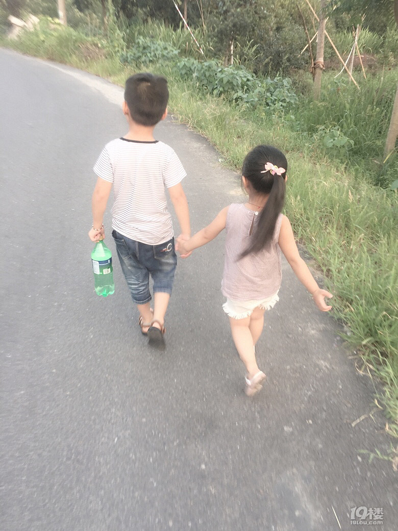 活动：两小无猜的时光 青梅竹马的萌娃
