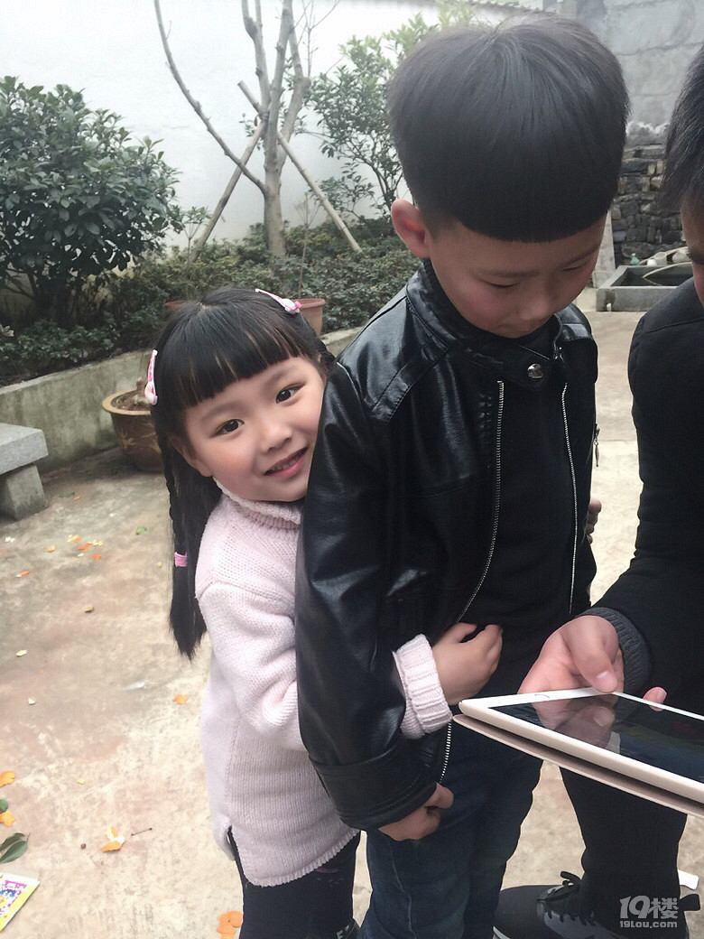 活动：两小无猜的时光 青梅竹马的萌娃