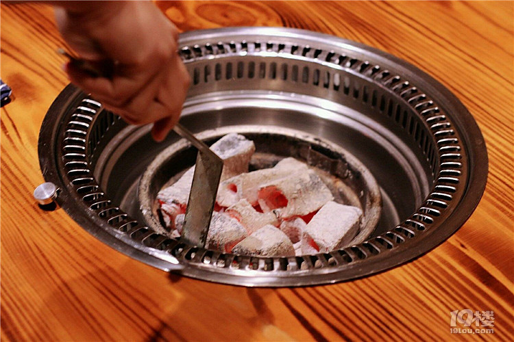 【8隊】 沒打算去島國，偏清淡還是國內(nèi)日料簌簌口�。�