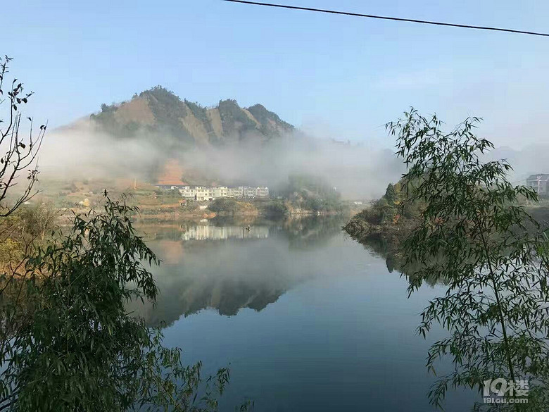 静谧的世外桃源，青山绿水的休闲之地！抛一
