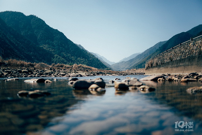 本以为可以在世外桃源里当个小仙女的,然而.-杭