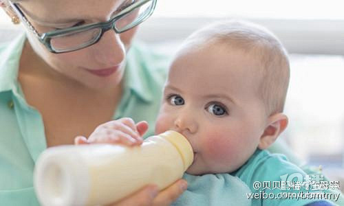 孩子总吐奶怎么回事?孩子总吐奶怎么办?