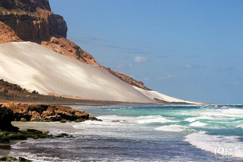 位于亚丁湾入口的索科特拉岛也许是世界上最