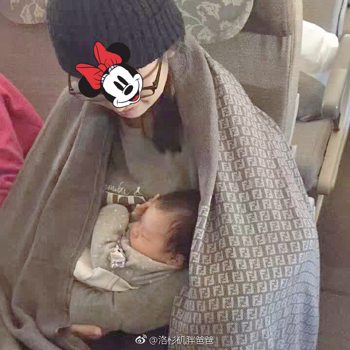 飞机上怎么给美宝喂奶?江西景德镇赴美生子妈