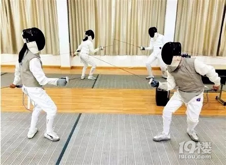大城西什么學校這么牛 ?才一周就把我兒子迷得放假都不肯回家!