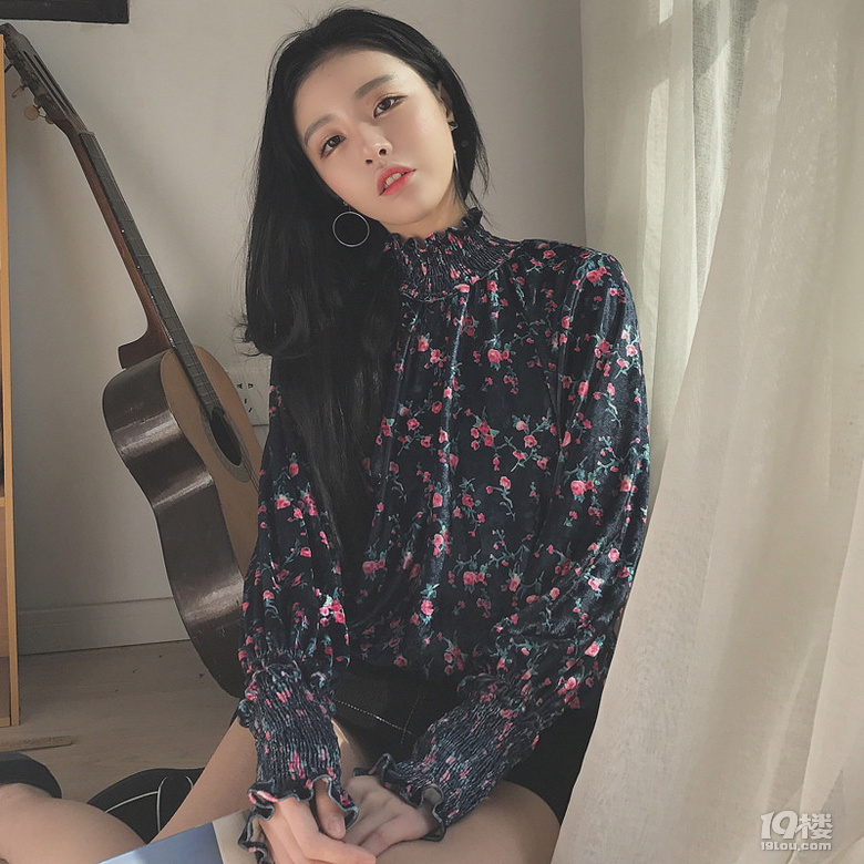 2017春季新款瓷衬衣棉麻纯棉宽松女装印花套头圆领碎花棉长袖衬衫