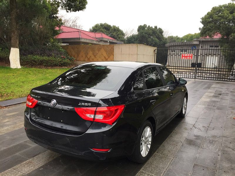 别克新英朗1.5at顶配 黑色【可按揭可零首付】