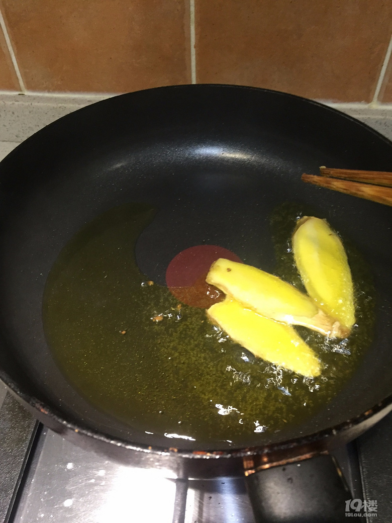 泰式柠檬咖喱大虾配步骤版!-家常菜-19楼私房