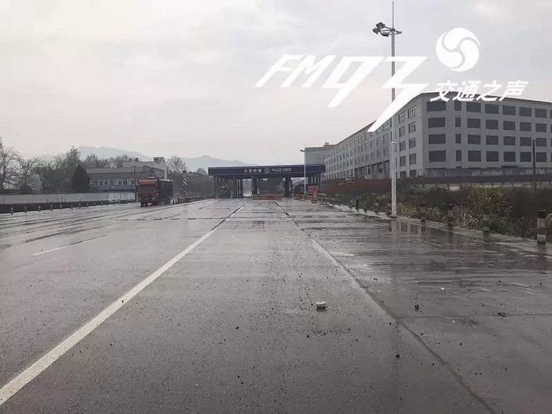 想扣你分,什么理由都有!不交3000元,就扣分扣