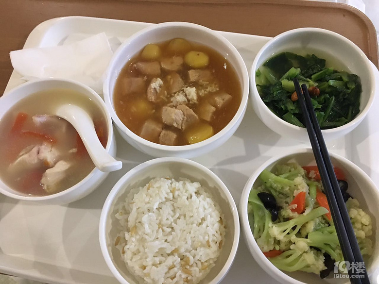 [生产日记]超快无痛顺产经历!给想去私立的准妈