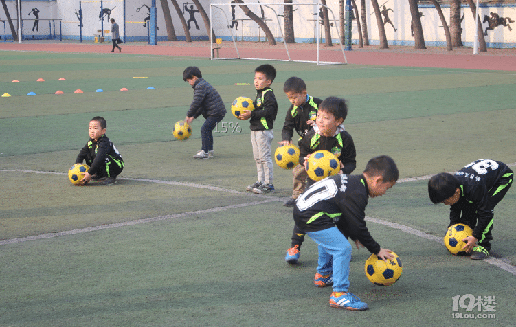 朝阳区少儿足球培训少儿足球体验班原来是这样