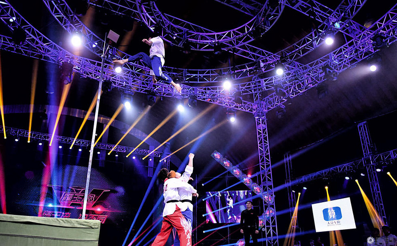 高清:360度 腾空后踢!跆拳道比赛堪比武打片