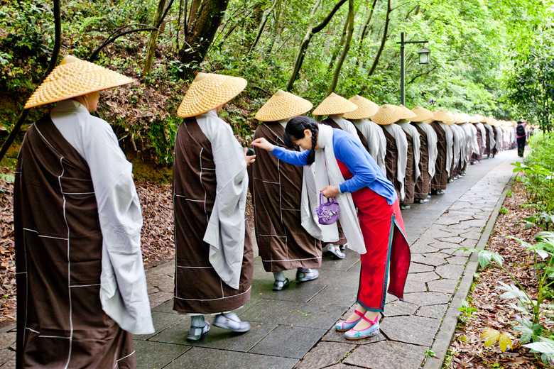 "东南佛国福慧行"托钵行脚佛教慈善活动 2017.05.03