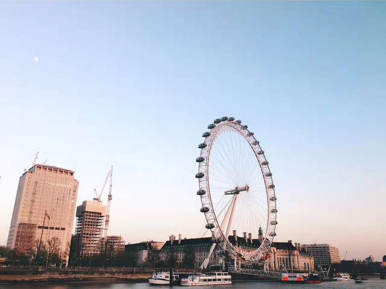 看大四英语四级没过的我,如何优雅的完成了一