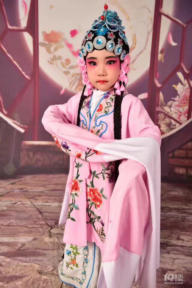 小青衣,小贵妃,一入宫门深似海