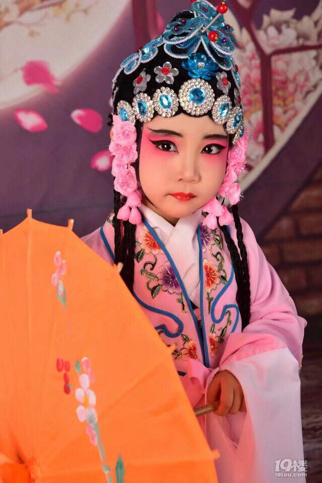 小青衣,小贵妃,一入宫门深似海