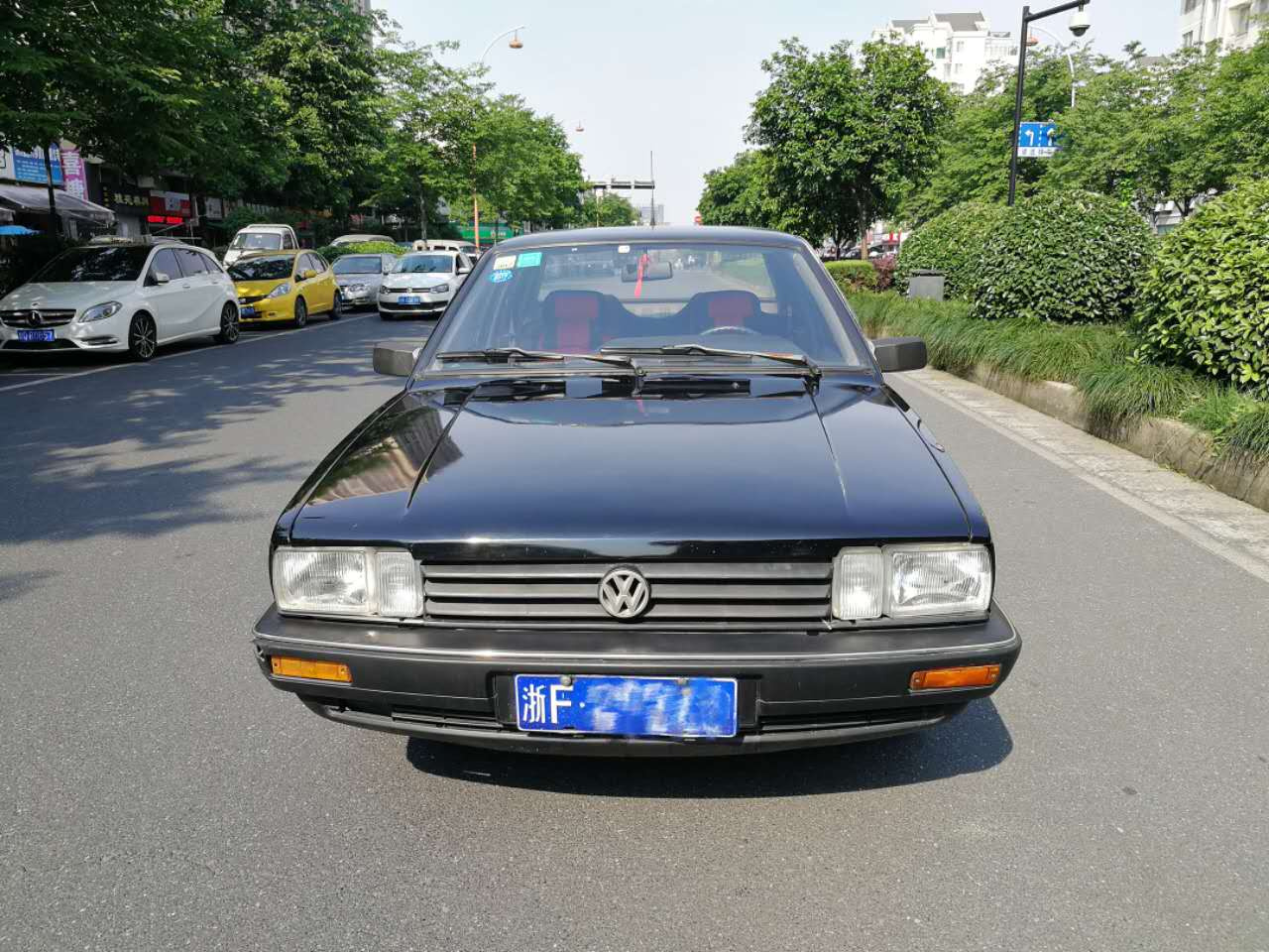 大眾桑塔納,03年7月上牌,1.8手動檔,車況精品,保養得非常好