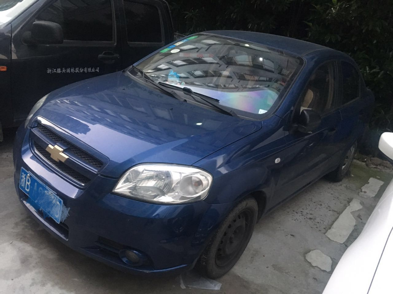 雪佛兰乐风1.4手动 蓝色 【可按揭 零首付】