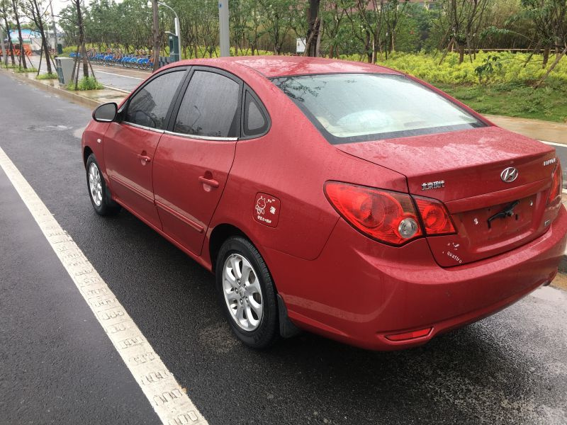 现代伊兰特悦动 红色 【可按揭 零首付】-二手车-杭州19楼