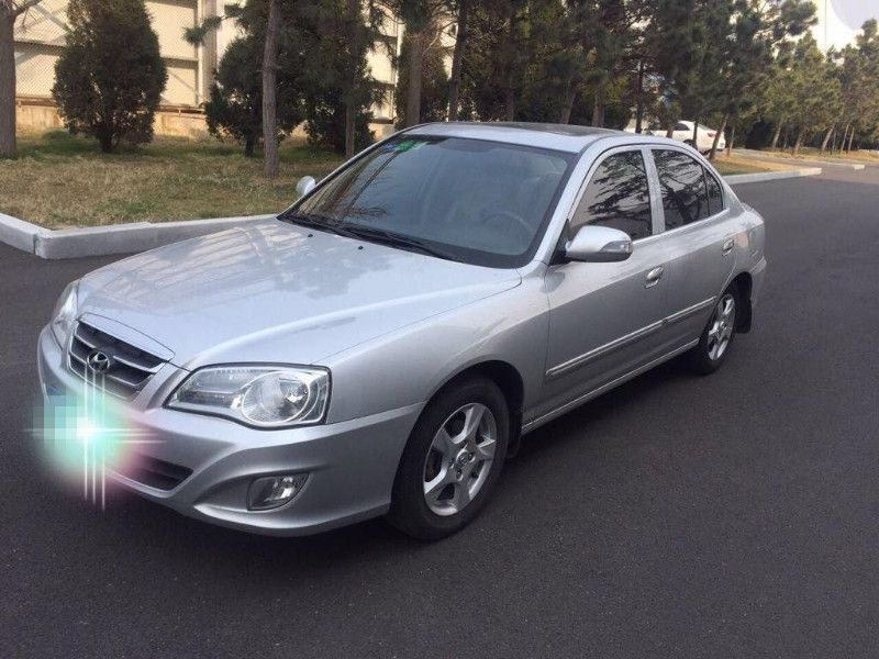 《急卖》《急卖》现代伊兰特 银色 精品车况 【可按揭 零首付】