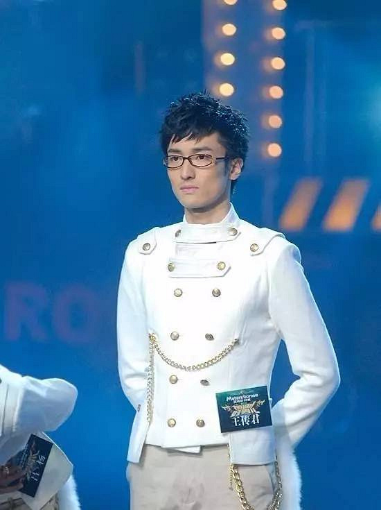 【王传君】他入住《爱情公寓》快十年,为啥如今长成艺术