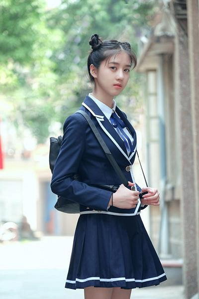 李凯馨《班长大人》杀青 "叶木栖"我们暑假见