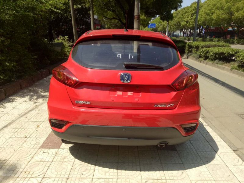 长安逸动 红色 【可按揭 零首付】