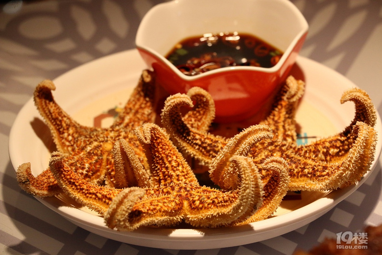 【8隊】這里有好吃的魚鍋和印度大叔做的飛餅�。。�