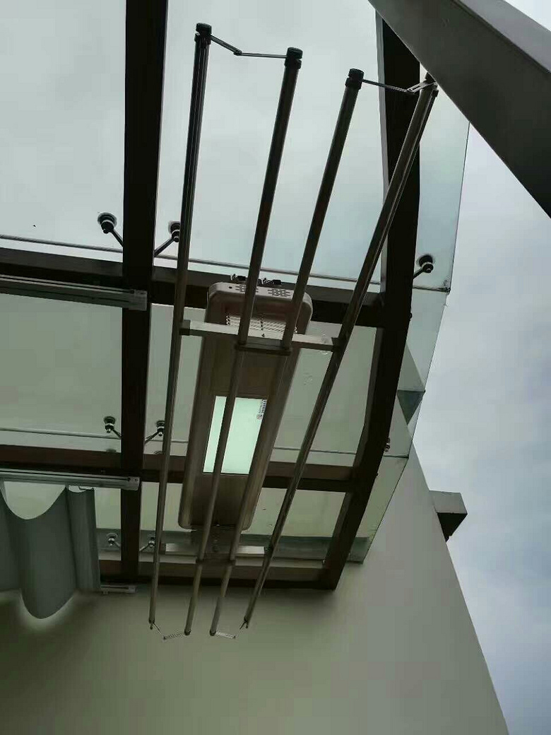 专业安装监控、指纹锁、晾衣架、家庭影院、星