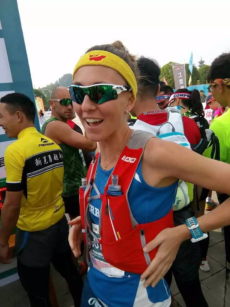 大红人!全杭州竟然一半跑友都认识这个妹纸…