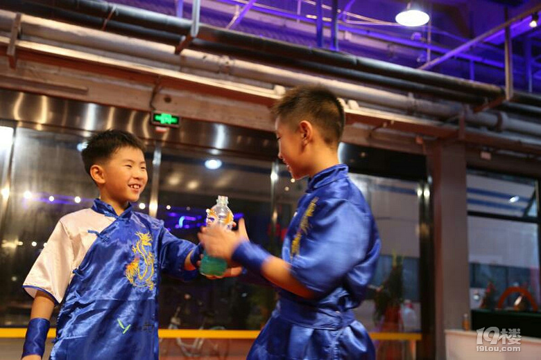 孩子要读小学了,给报什么兴趣班好?