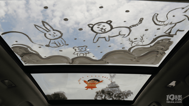 发现一个强大的妈妈,这样的妈妈你怎么看?