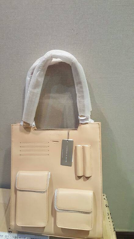 转三个小CK包_重庆跳蚤市场__杭州19楼