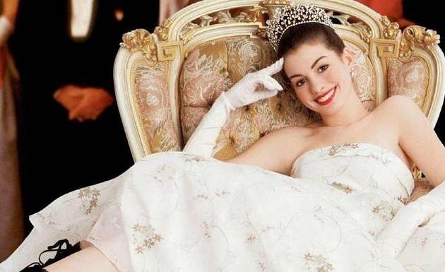 安妮·海瑟薇有望主演《芭比娃娃》真人电影