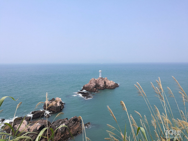 我在東極島,看海。