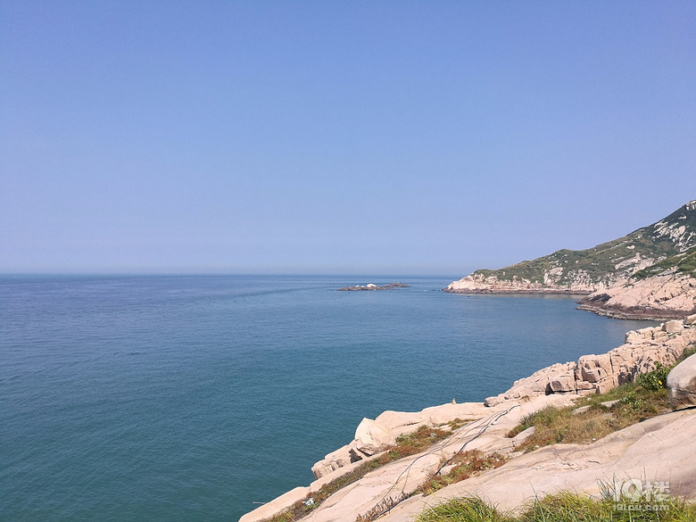我在東極島,看海。